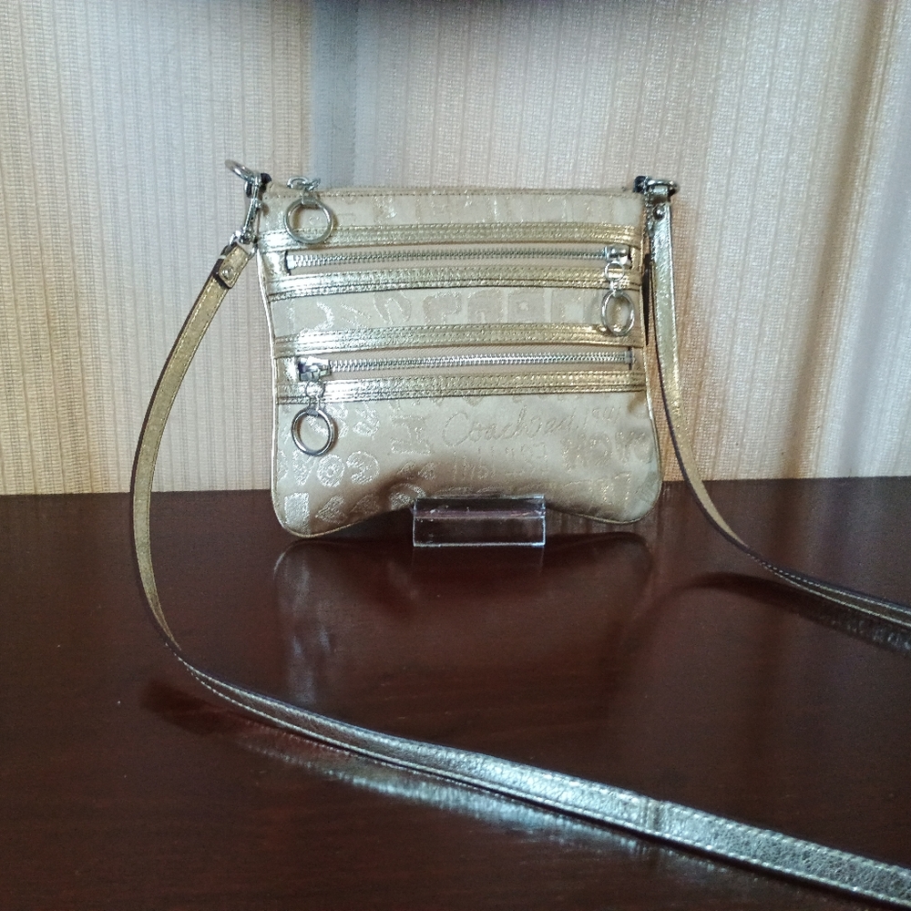 Coach Poppy Gold Crossbody